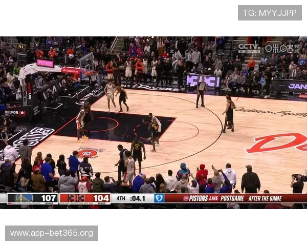 以边线球成功发起进攻老詹临场稳握两次罚球掌控全局时刻